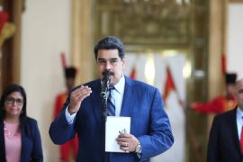 Nicolás Maduro renueva su mandato