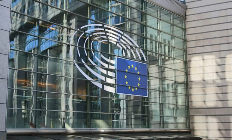 La Unión Europea emitirá 80.000 millones de euros en bonos a largo plazo durante el 2021